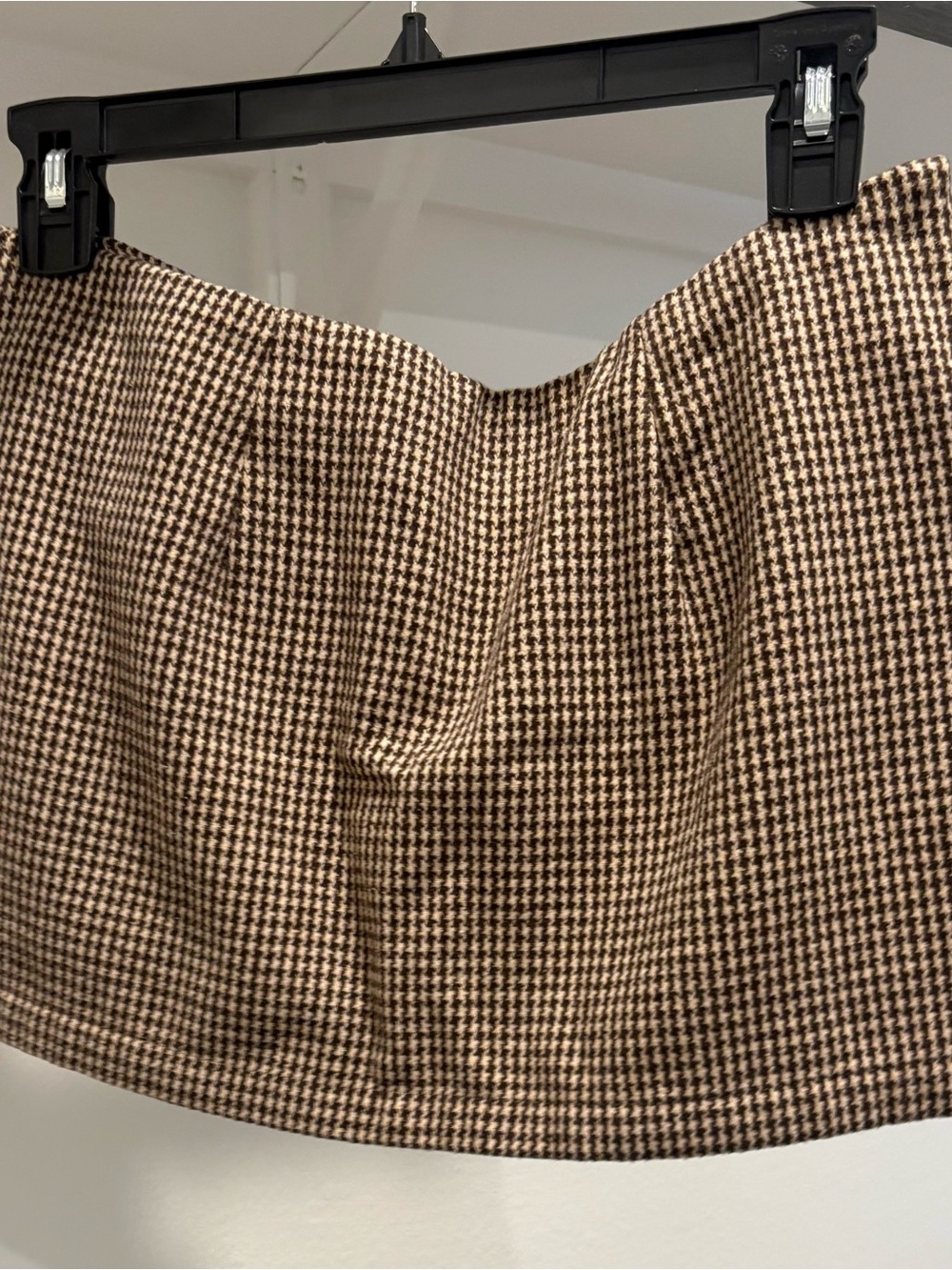 Classic Houndstooth Mini Skirt in Brown and Cream